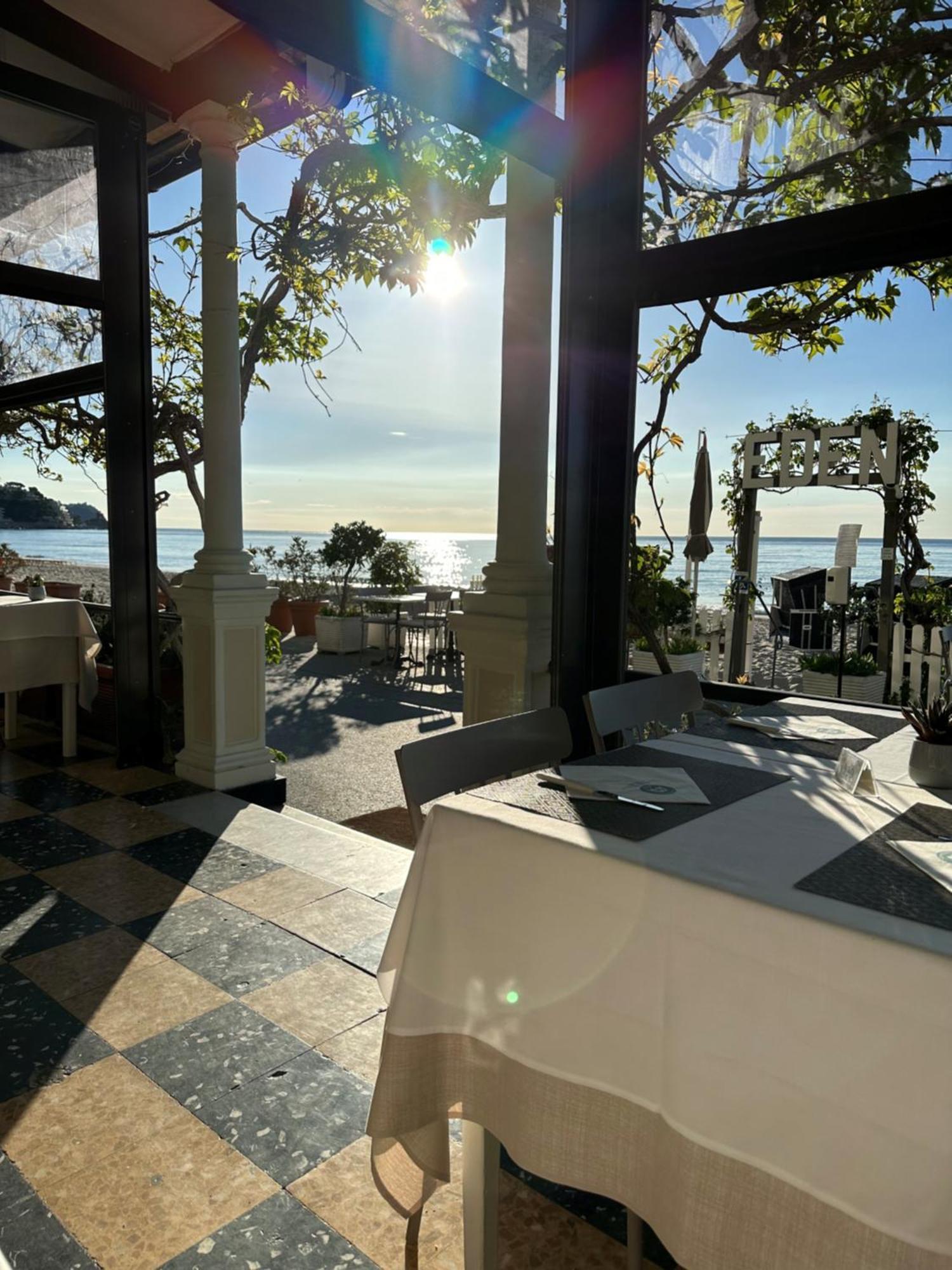 Hotel Eden Alaxi Hotels Alassio Buitenkant foto
