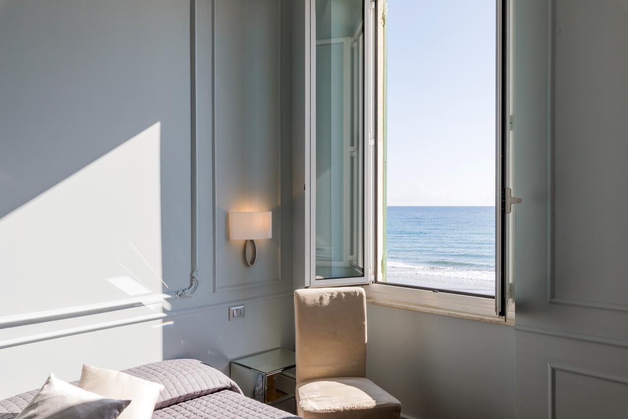 Hotel Eden Alaxi Hotels Alassio Buitenkant foto